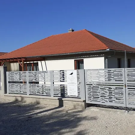 Apartament Bibic Apartman B Kapolnasnyek