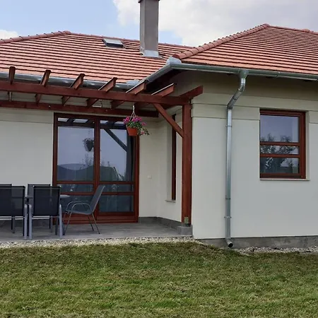 Apartament Bibic Apartman B Kapolnasnyek